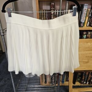 No Boundaries White Pleated Skort